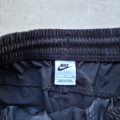 Nike Air Max Black Pants - S