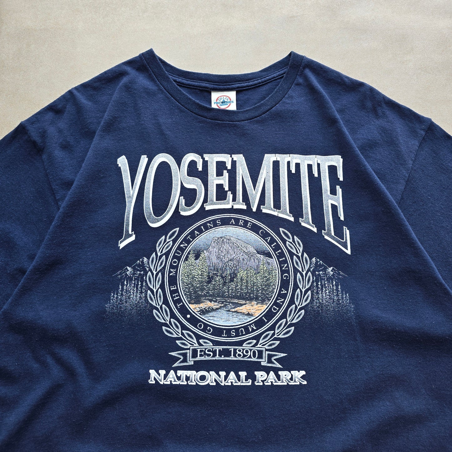 Vintage 2000's Yosemite National Park Tee - XL