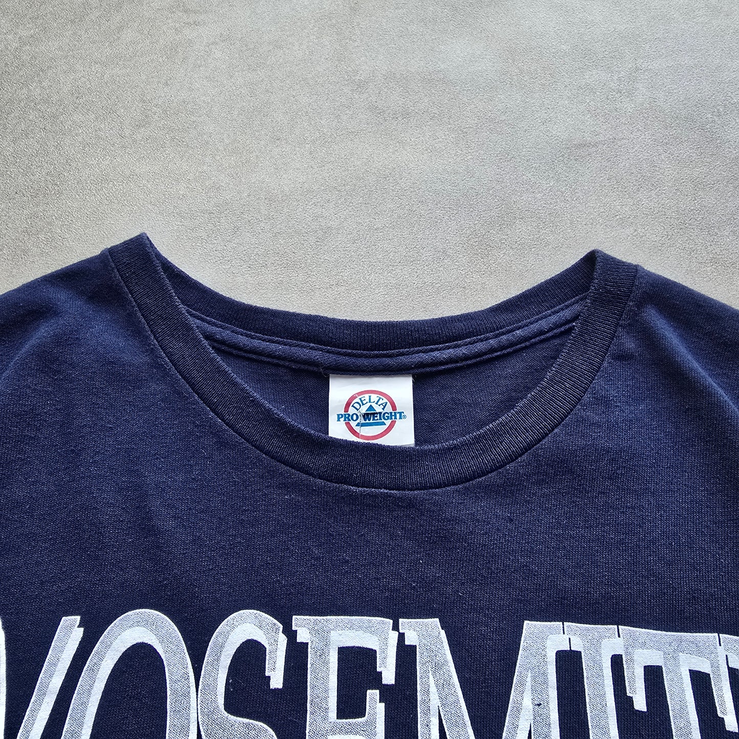 Vintage 2000's Yosemite National Park Tee - XL