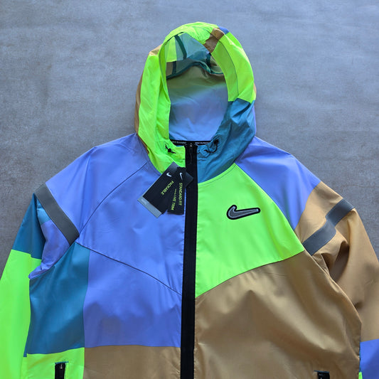 RARE Nike Wild Run Patchwork Jacket (NEW) - L