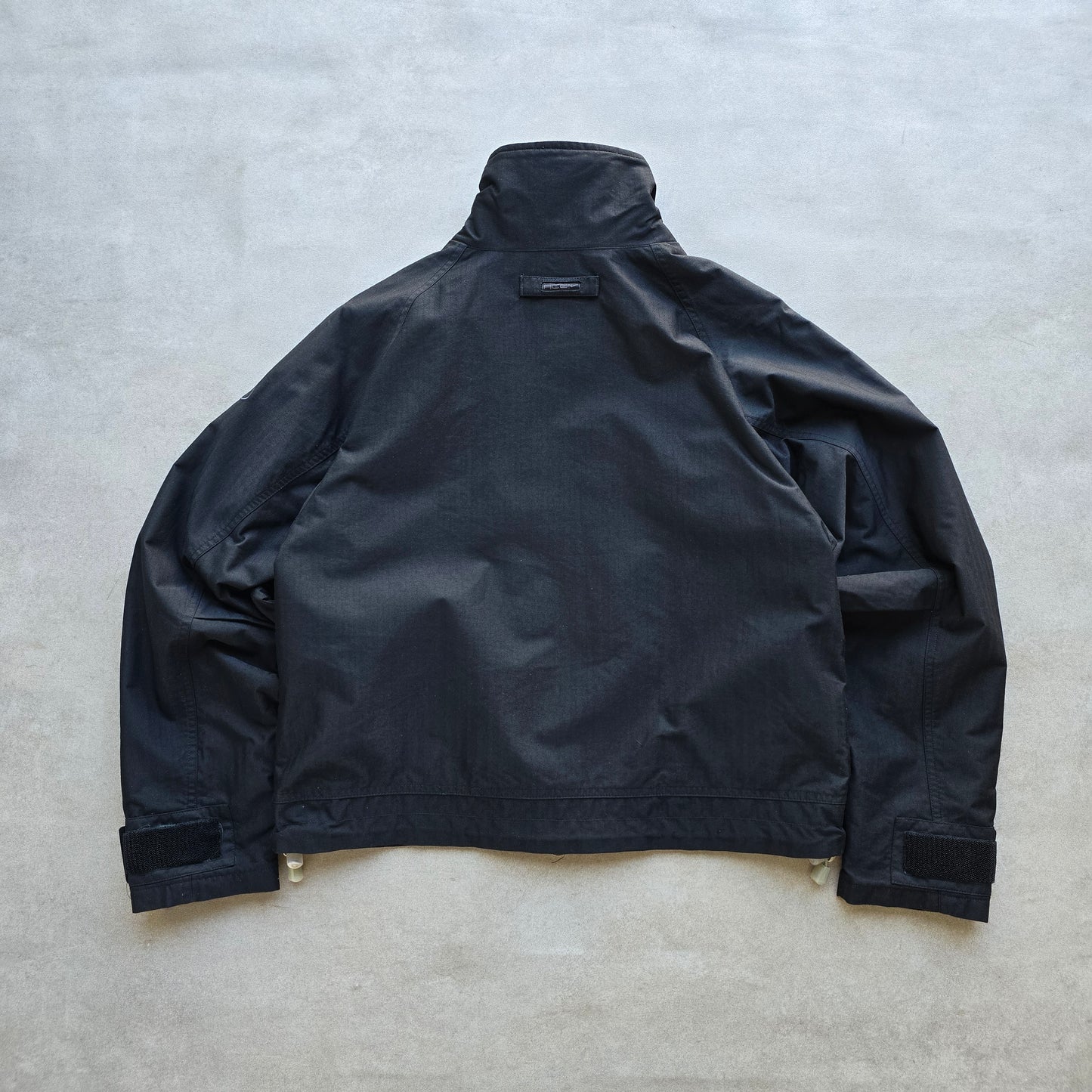 Vintage Nike ACG Jacket - WMNS M