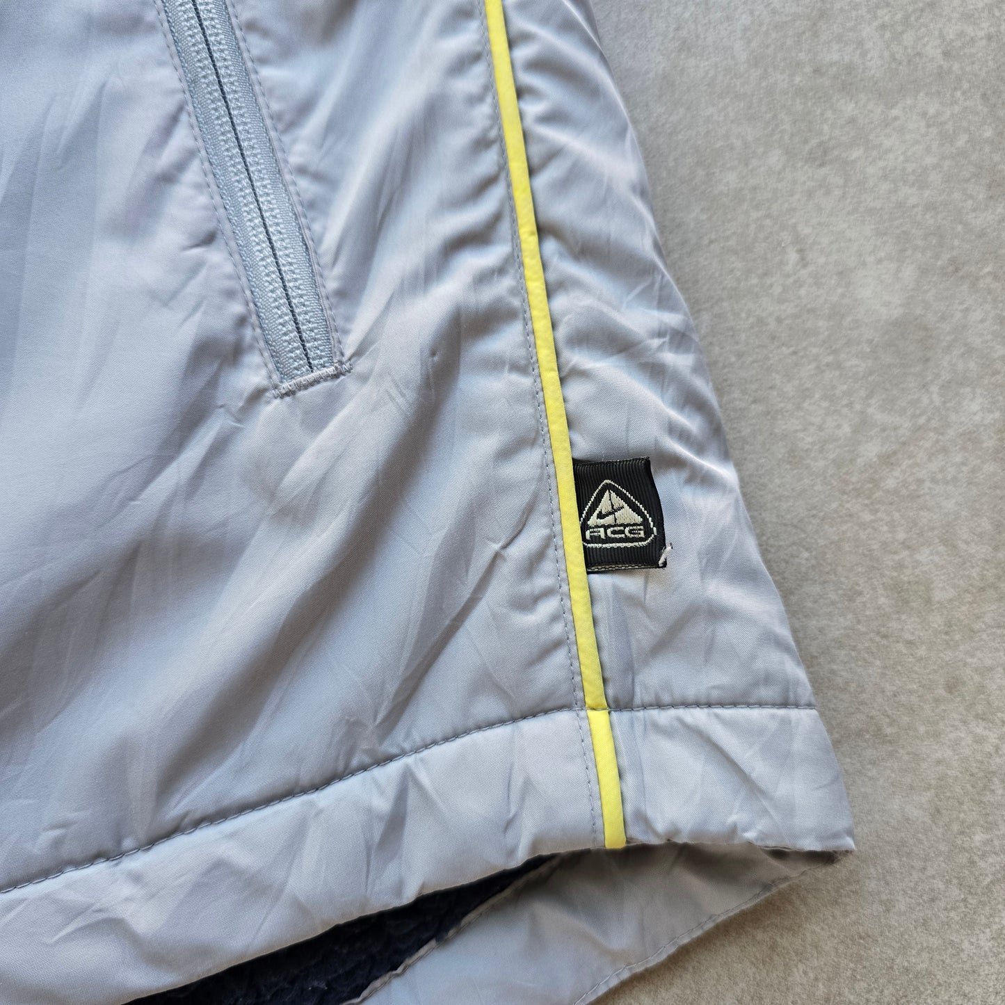Vintage Nike ACG Fleece Lined Vest - XL