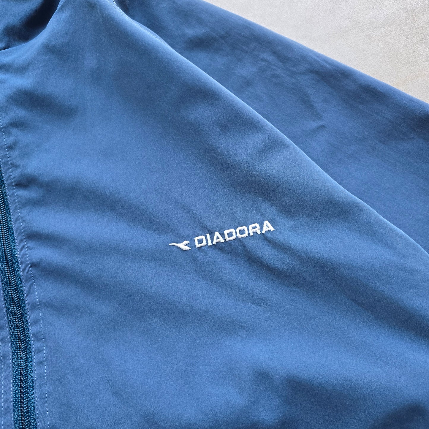 Vintage 2000's Diadora Windbreaker Jacket - L