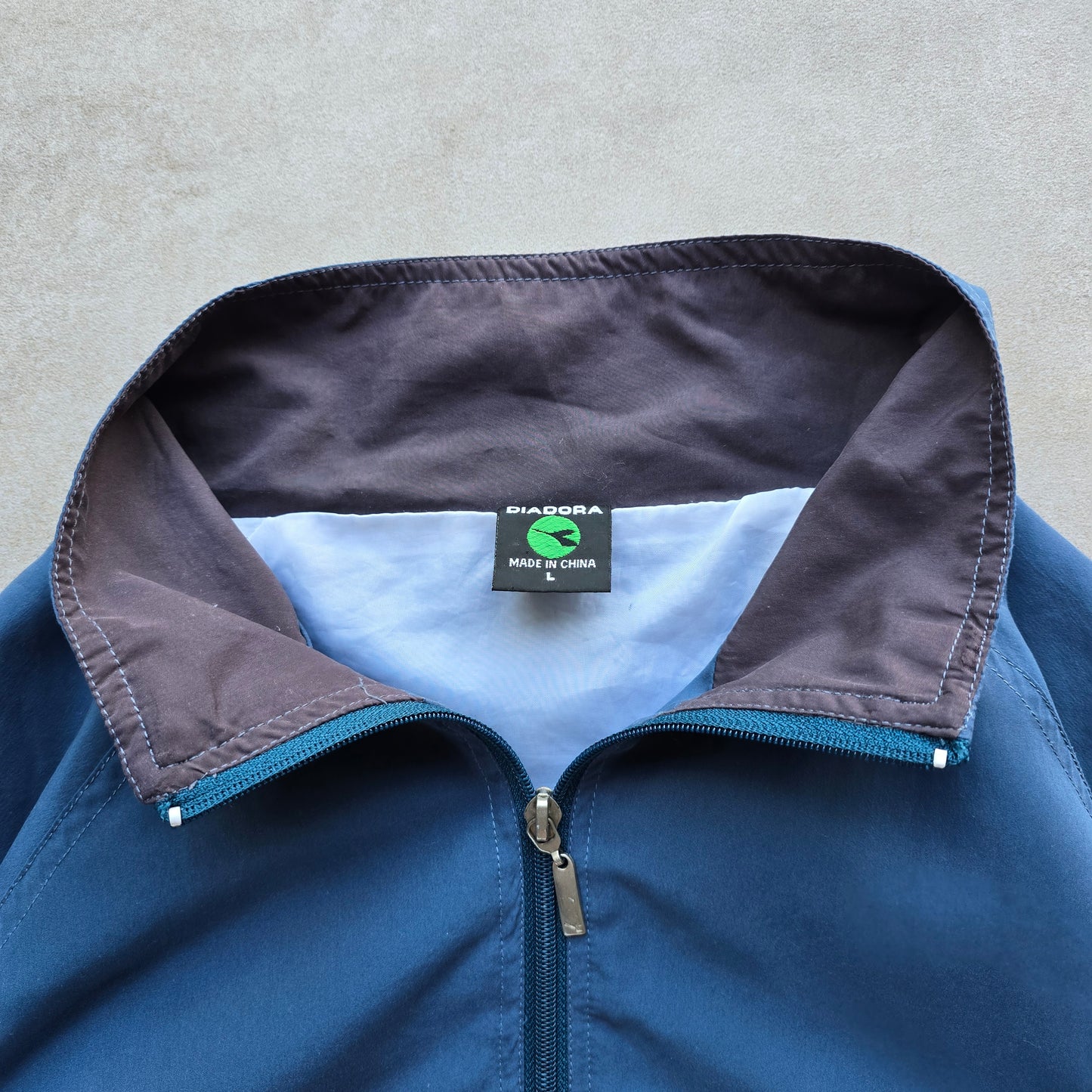 Vintage 2000's Diadora Windbreaker Jacket - L