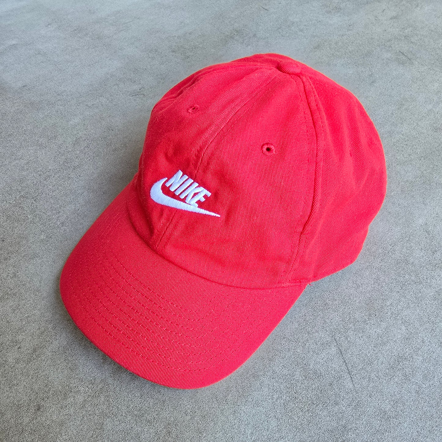 Nike Classic Logo Hat