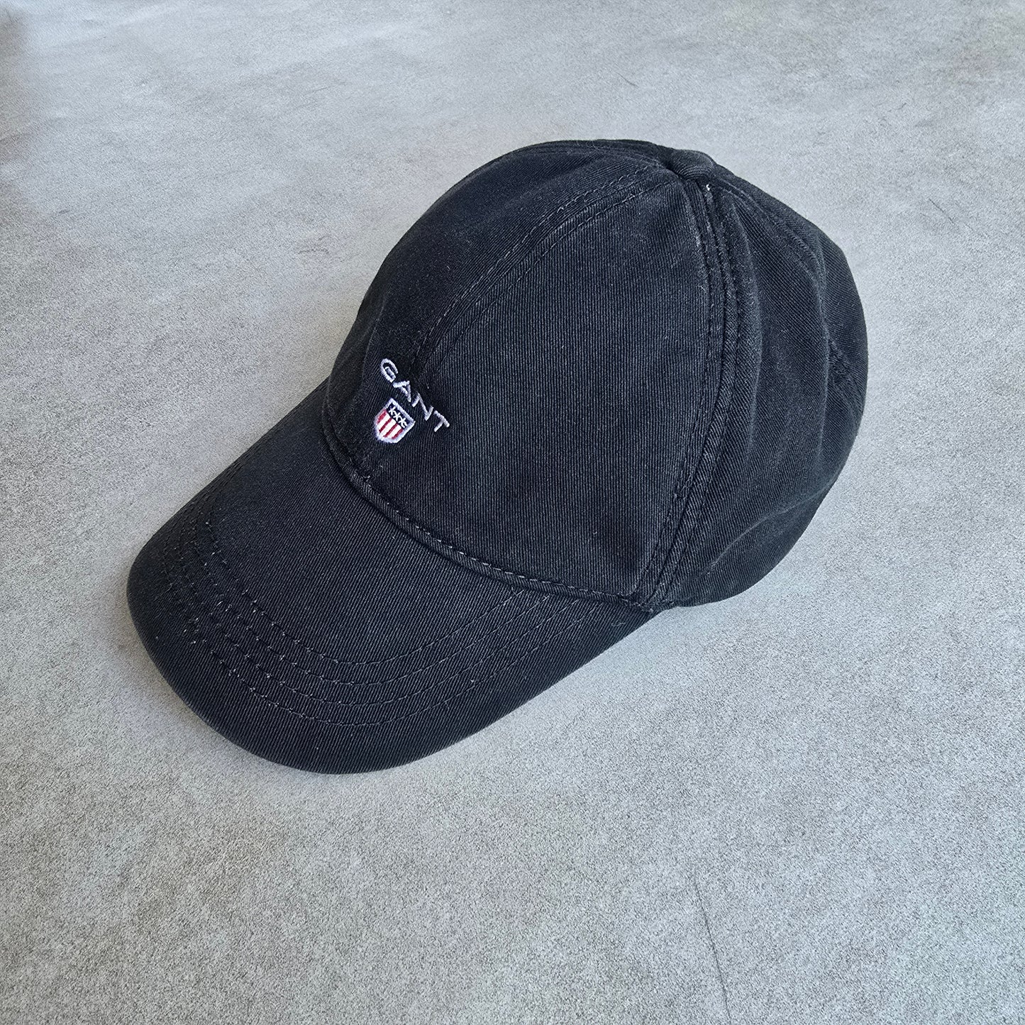 Gant Embroidered Logo Hat