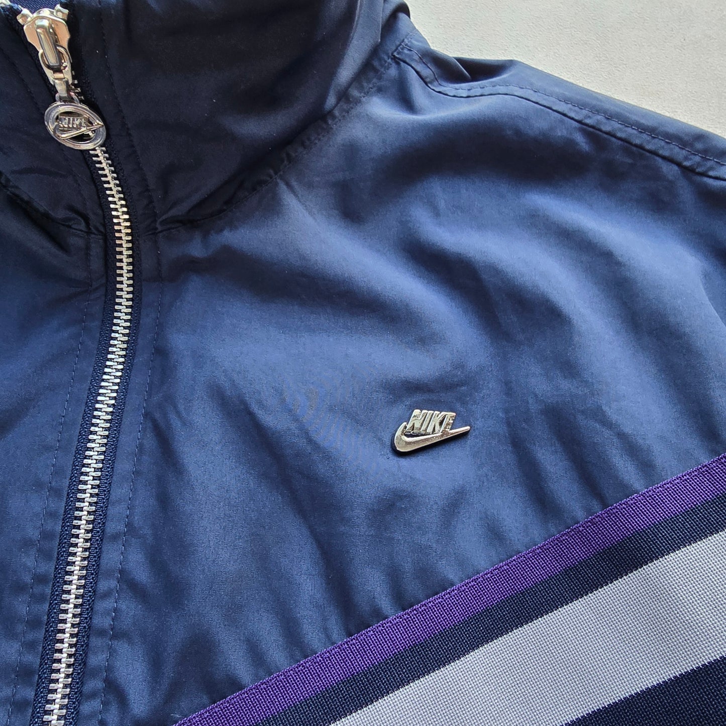 Vintage Nike Metal Logo Track Jacket - M