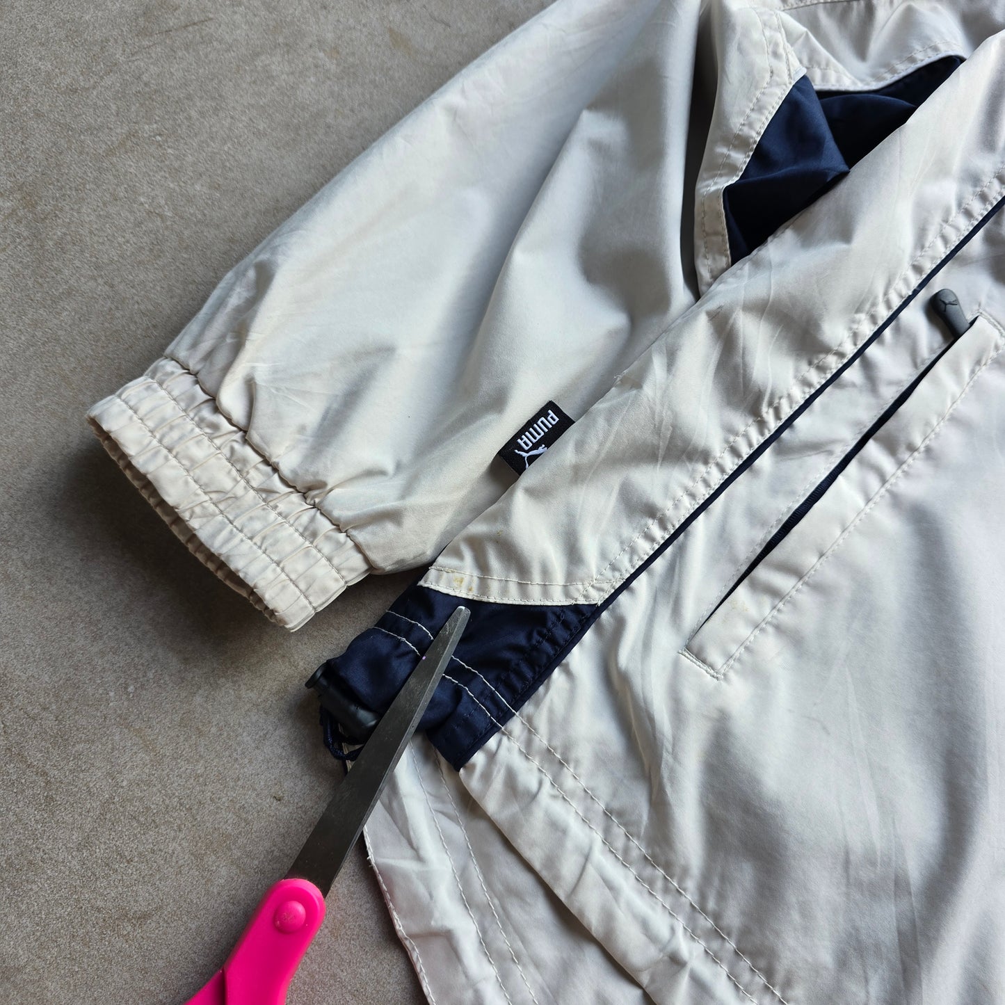 Vintage Puma Windbreaker Jacket - L