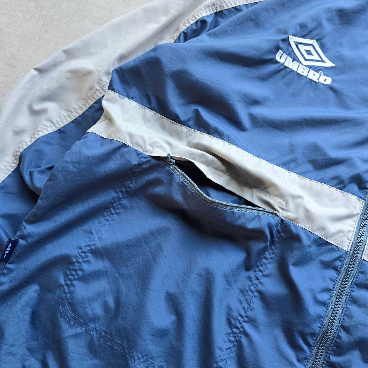 Vintage Umbro Windbreaker Jacket - XL