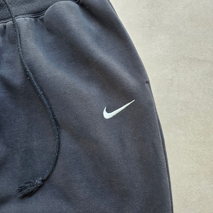 Nike Embroidered Mini Swoosh Oversized Sweatpants - WMNS S