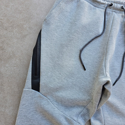 Nike Tech Fleece Pants Grey - M