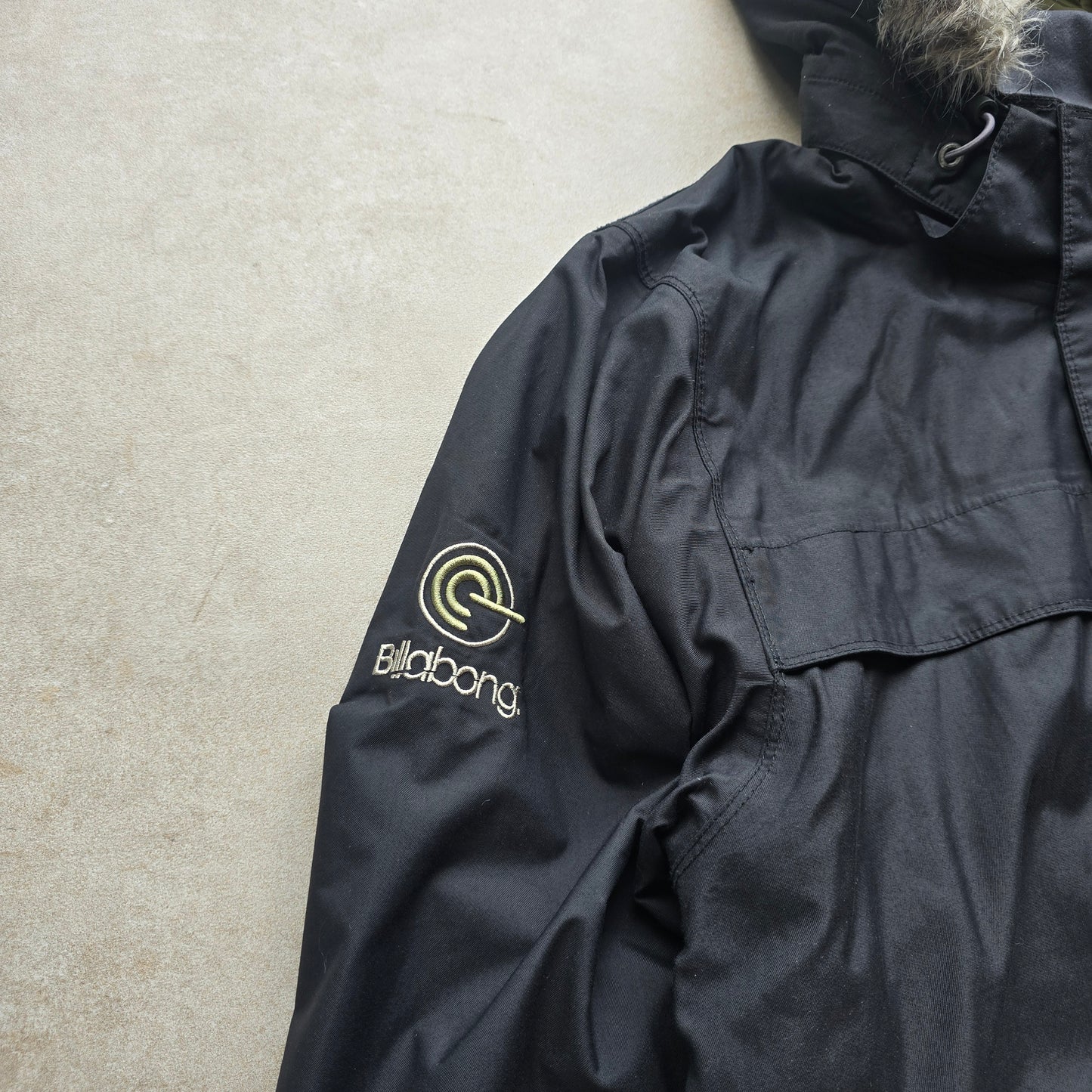 Vintage 2000's Billabong Explorer Waterproof Jacket - L