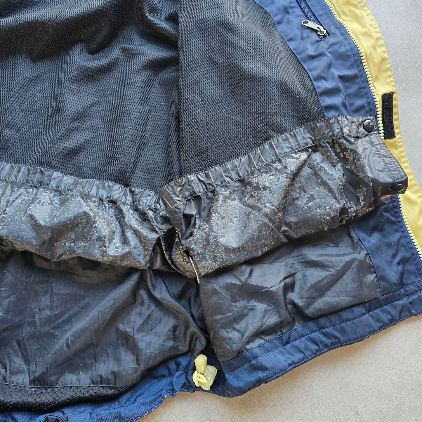 Vintage 90's Nike ACG Waterproof Outer Layer Jacket - L/XL