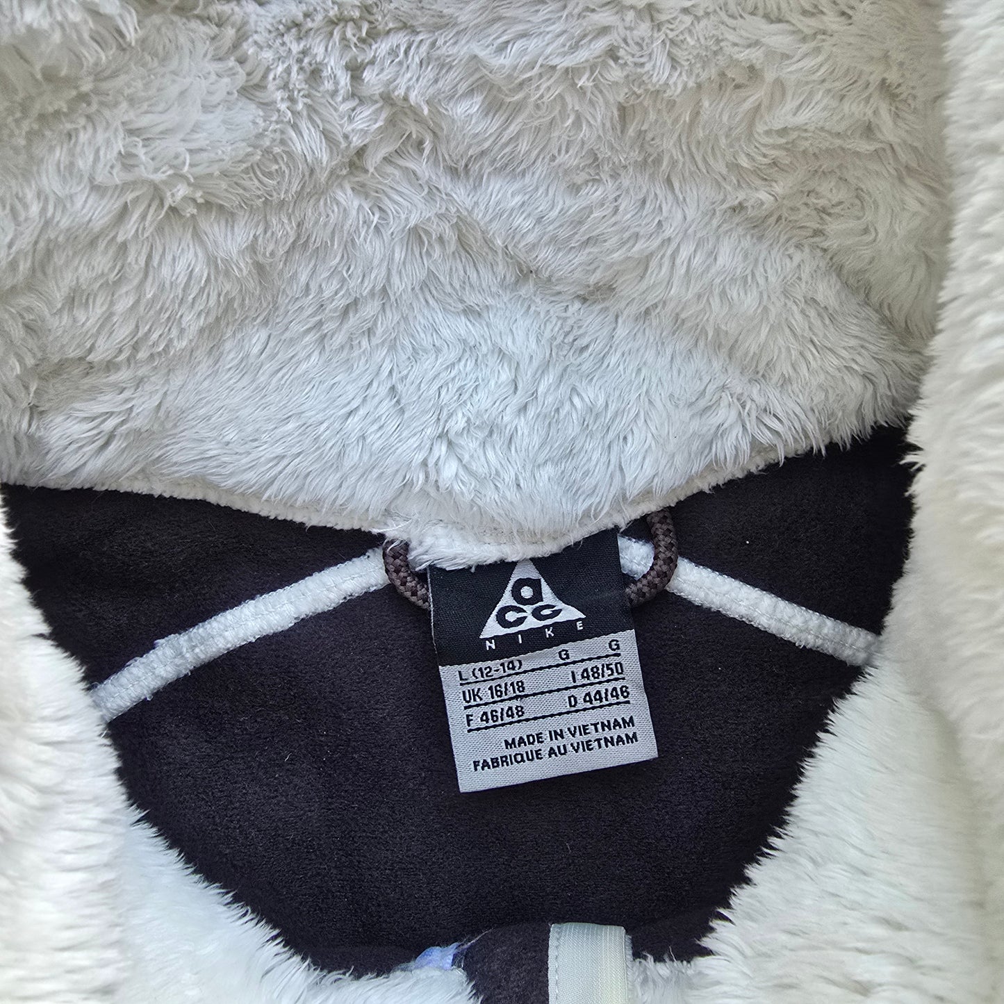 Vintage Nike ACG Blanket Fleece Windstopper Jacket - WMNS L