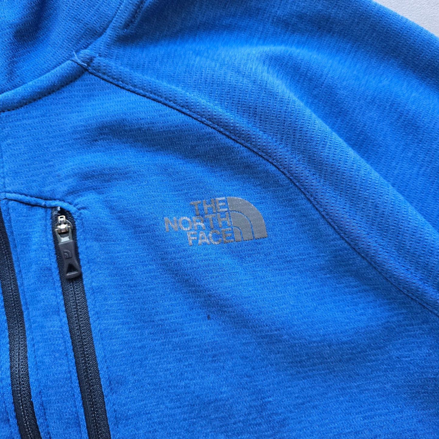 The North Face Flashdry 1/4 Zip Running Top - M