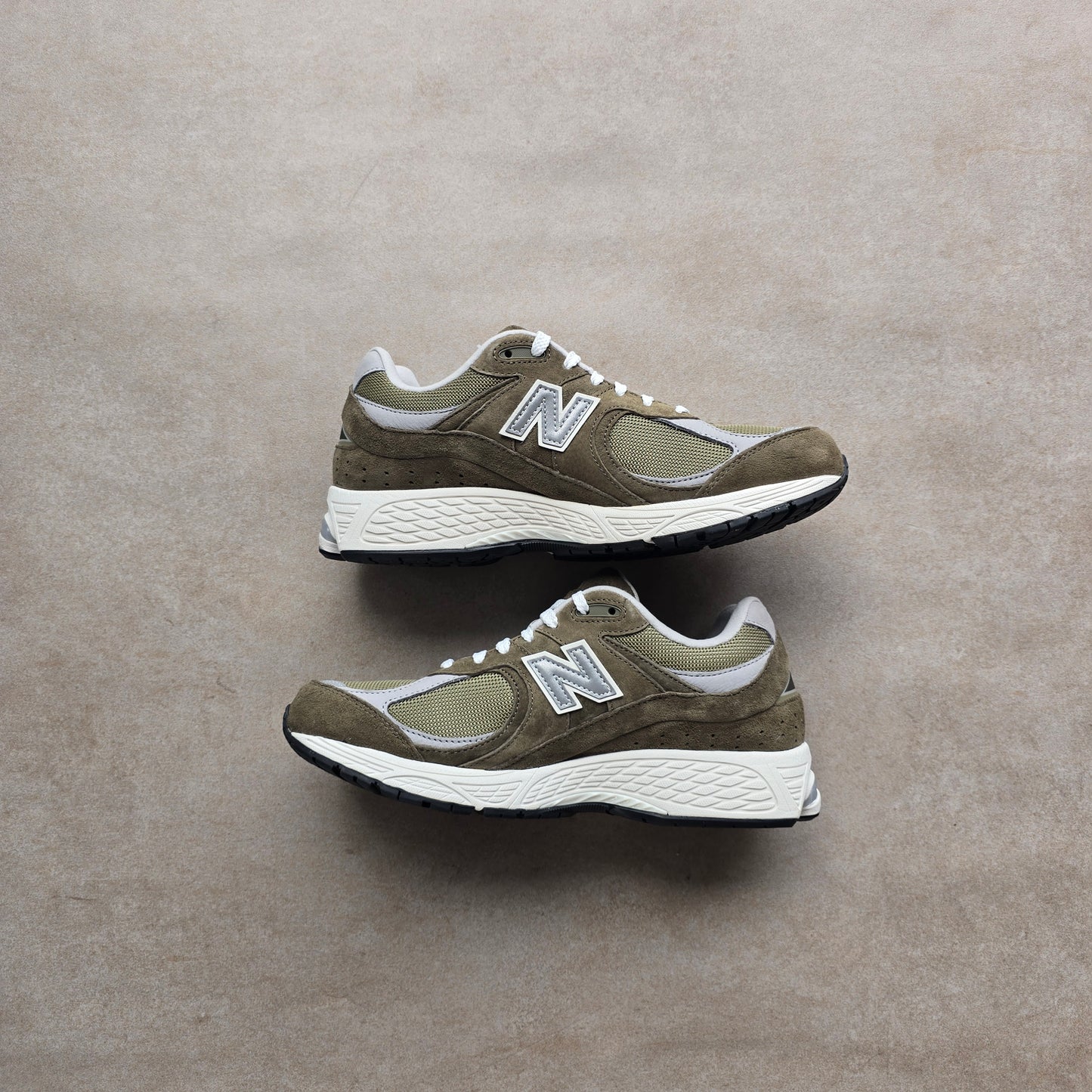 New Balance 2002R 'Olive Green' - US10