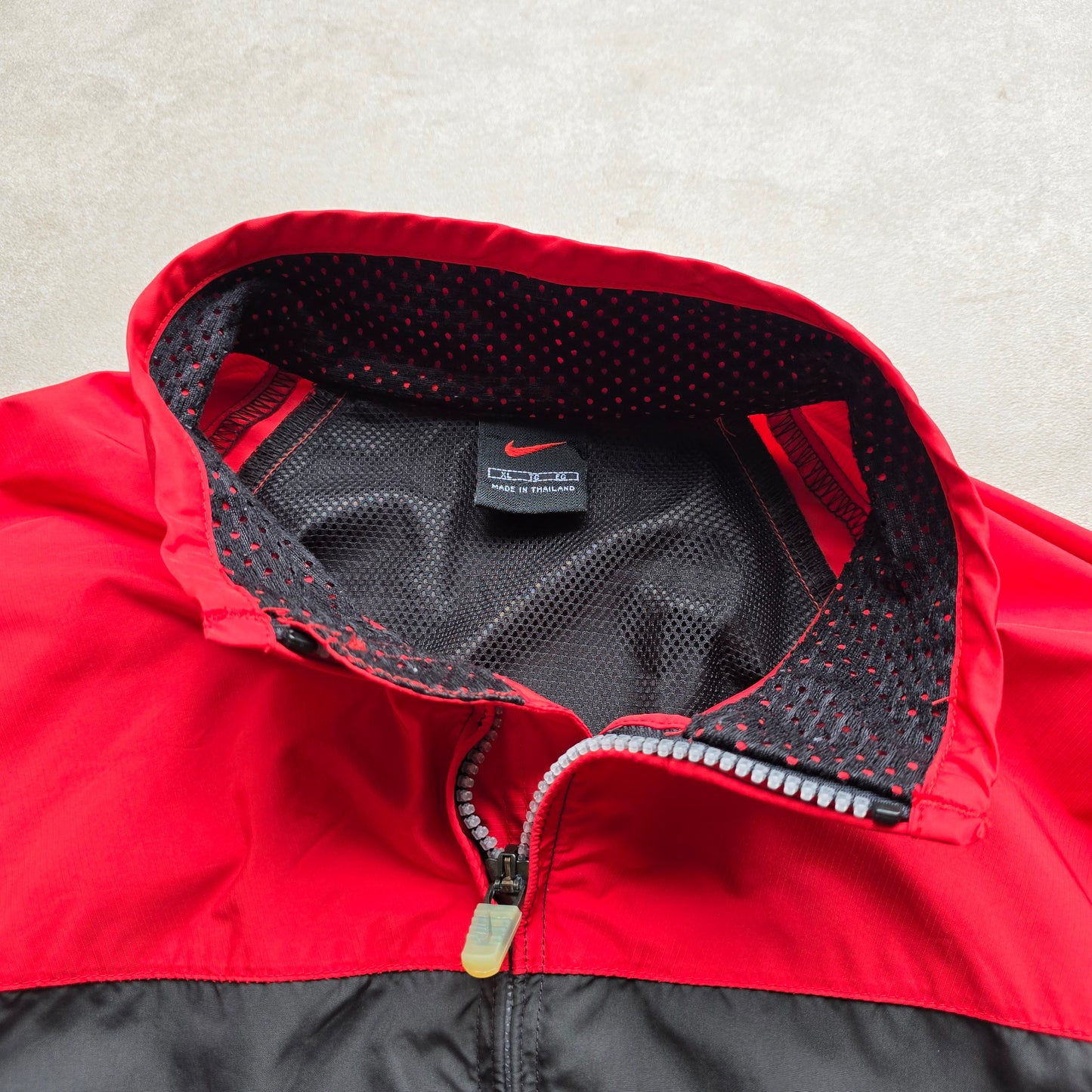 Vintage 90's Nike Embroidered Swoosh Windbreaker Jacket - L/XL