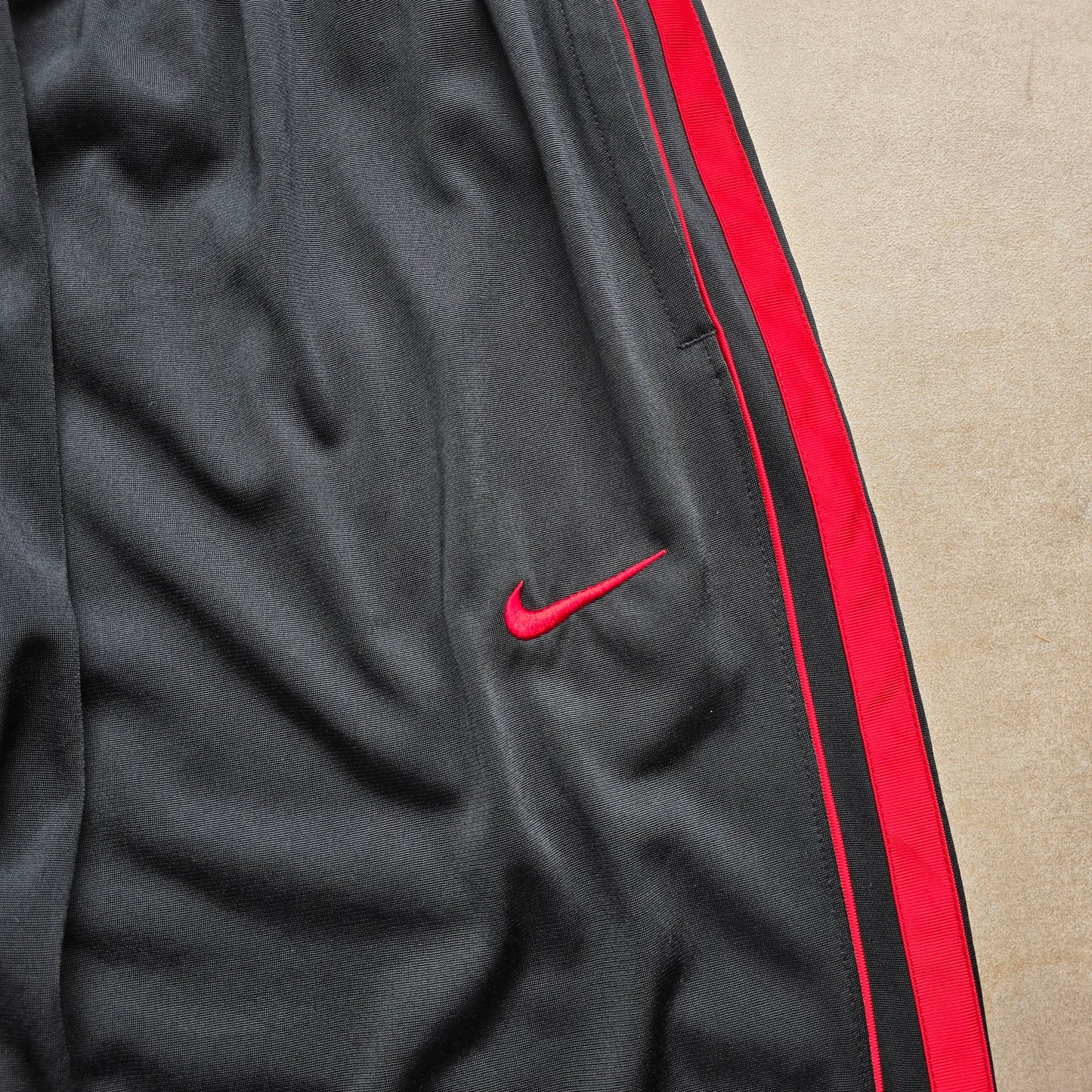 Vintage 2000's Nike Embroidered Swoosh Ankle Zip Track Pants - L