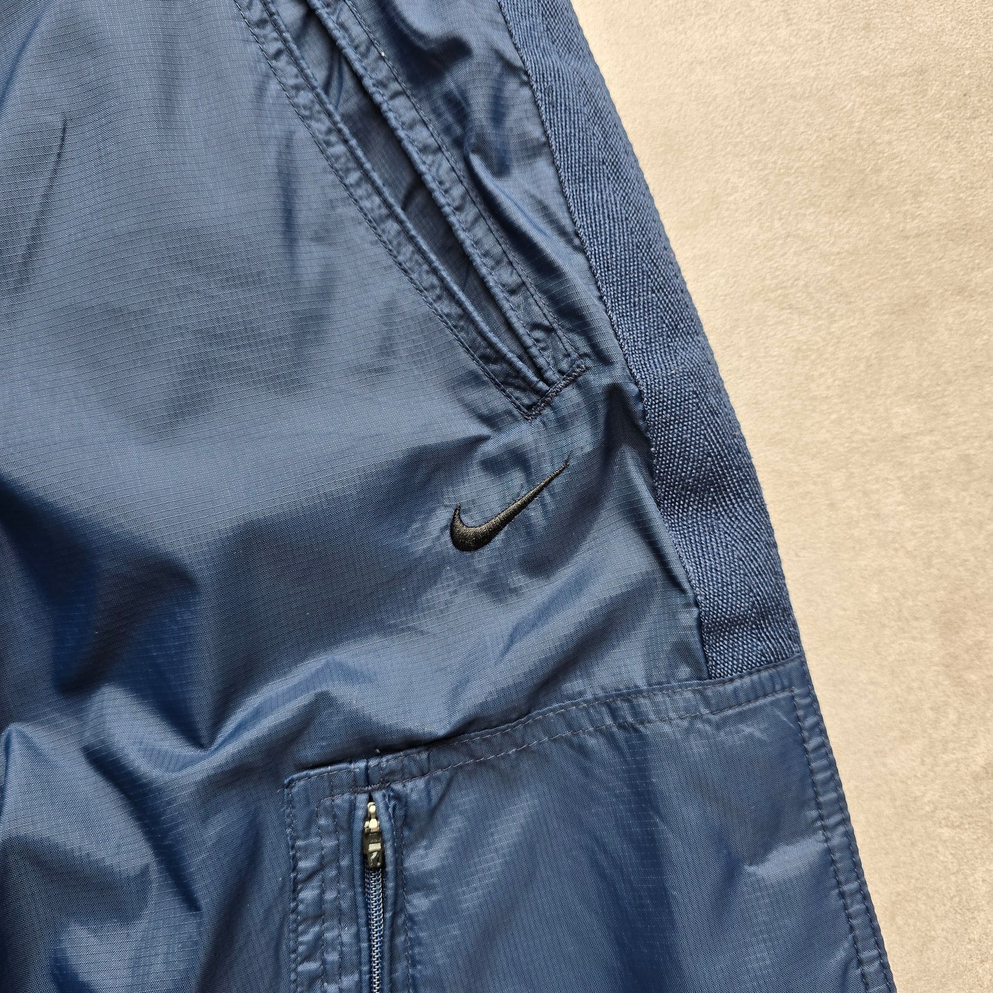 Vintage Nike Embroidered Swoosh Cargo Track Pants - M/L