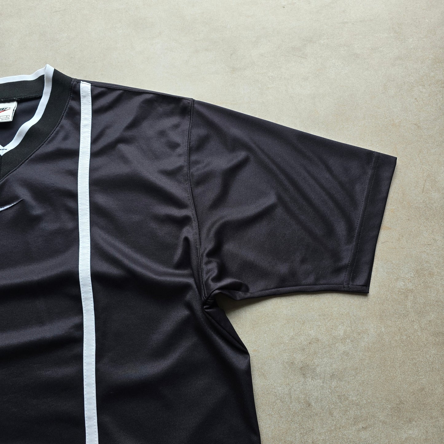 Vintage 90's Nike Embroidered Swoosh Jersey - L/XL