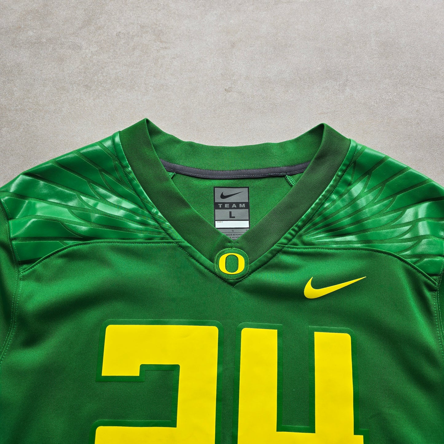 Oregon Ducks #24 Football Jersey - L