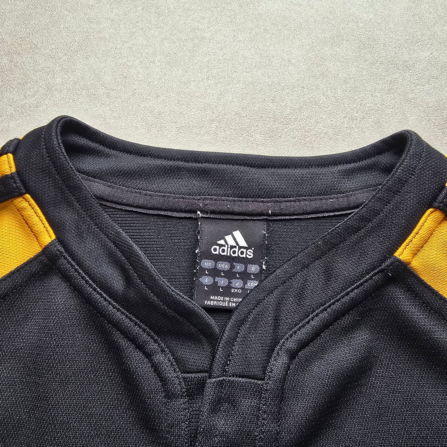 Vintage 2004 Chiefs Super Rugby Adidas Jersey - L