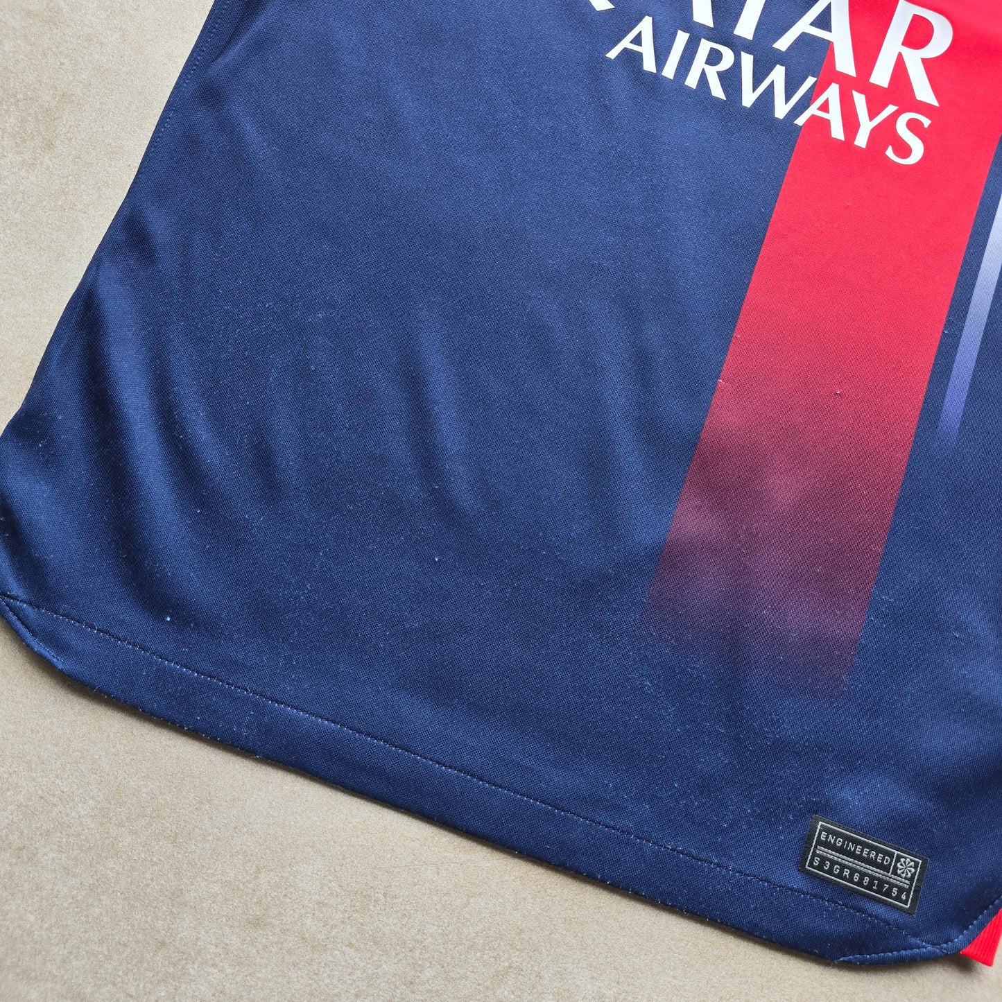 Nike Paris Saint-Germain 23/24 Jersey - Youth M