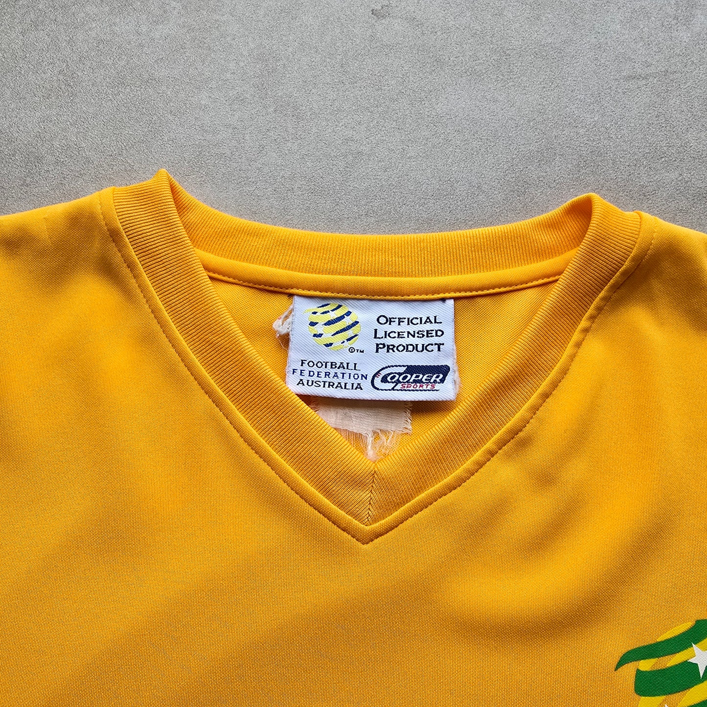 Vintage 2006 Australia Socceroos World Cup Supporter Jersey - L