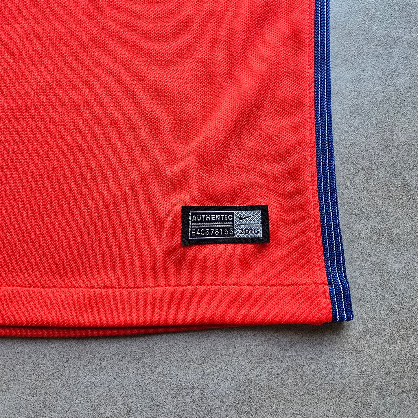 Nike Chile 2016/17 Home Jersey - S