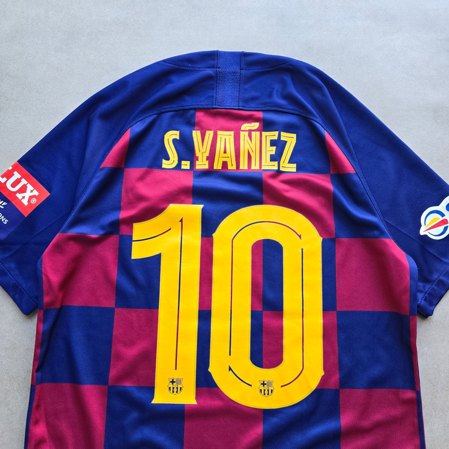 Nike FC Barcelona 2019/20 Handball Team Jersey - M