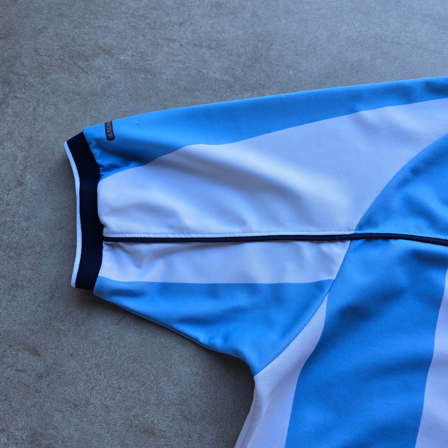 RARE Vintage Reebok Argentina 2000/01 Home Jersey - XL