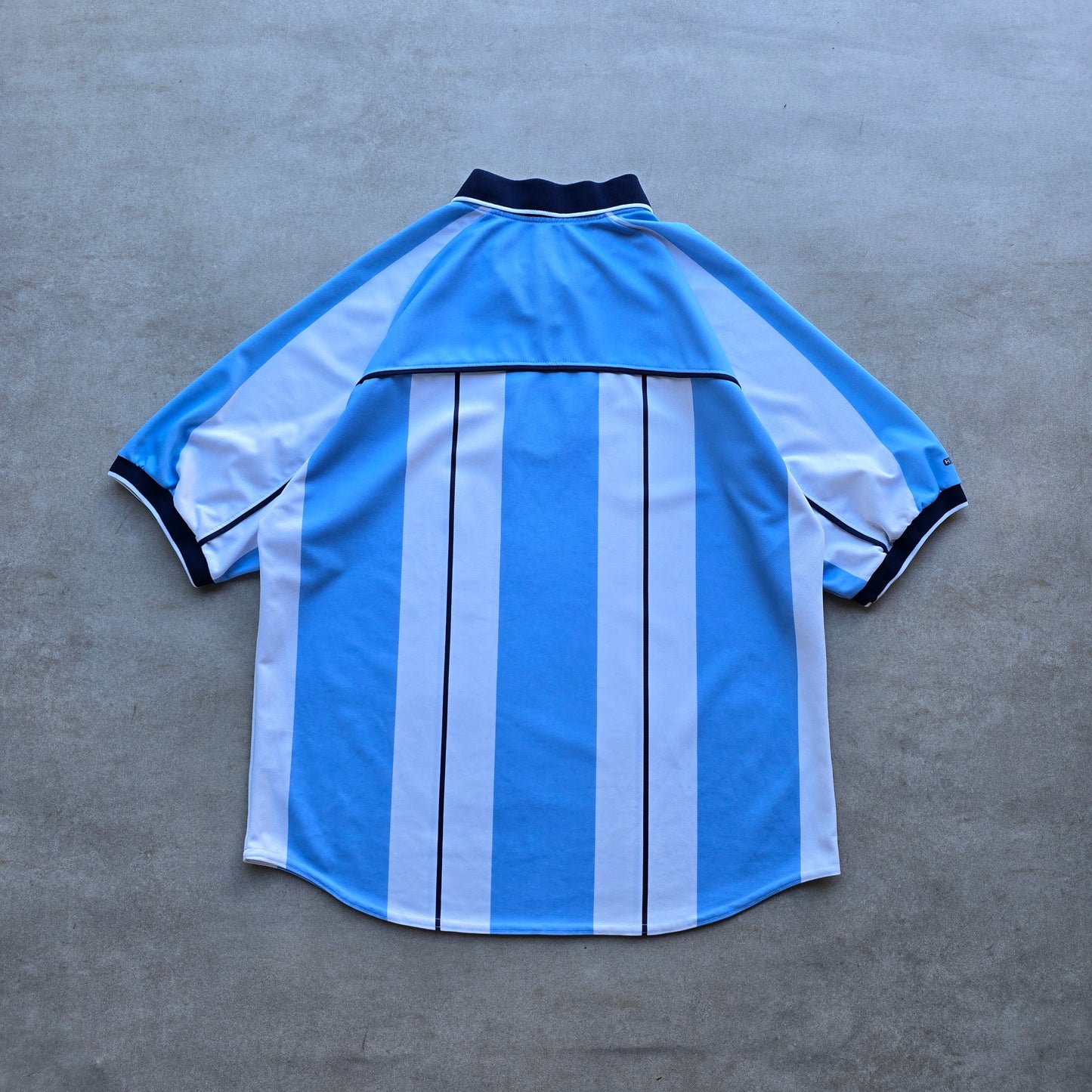 RARE Vintage Reebok Argentina 2000/01 Home Jersey - XL