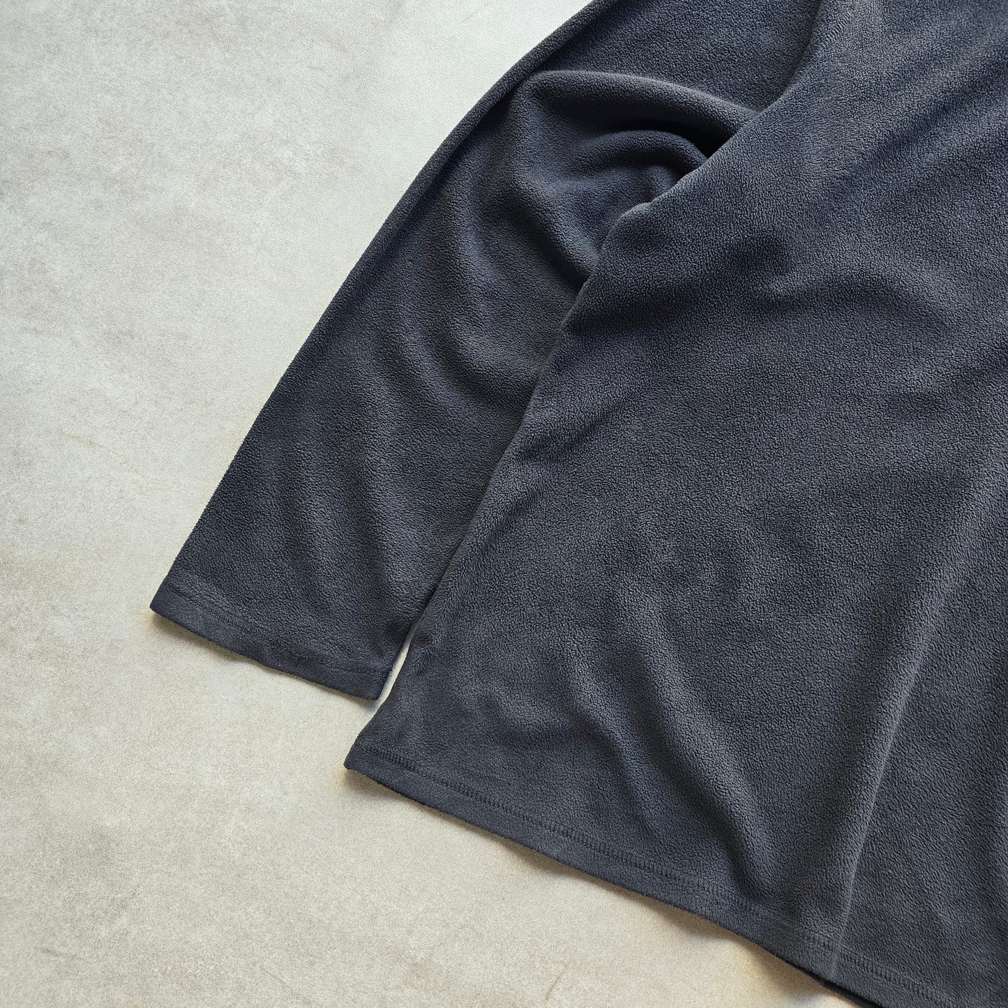 The North Face 1/4 Zip Lightweight Fleece Jumper - L