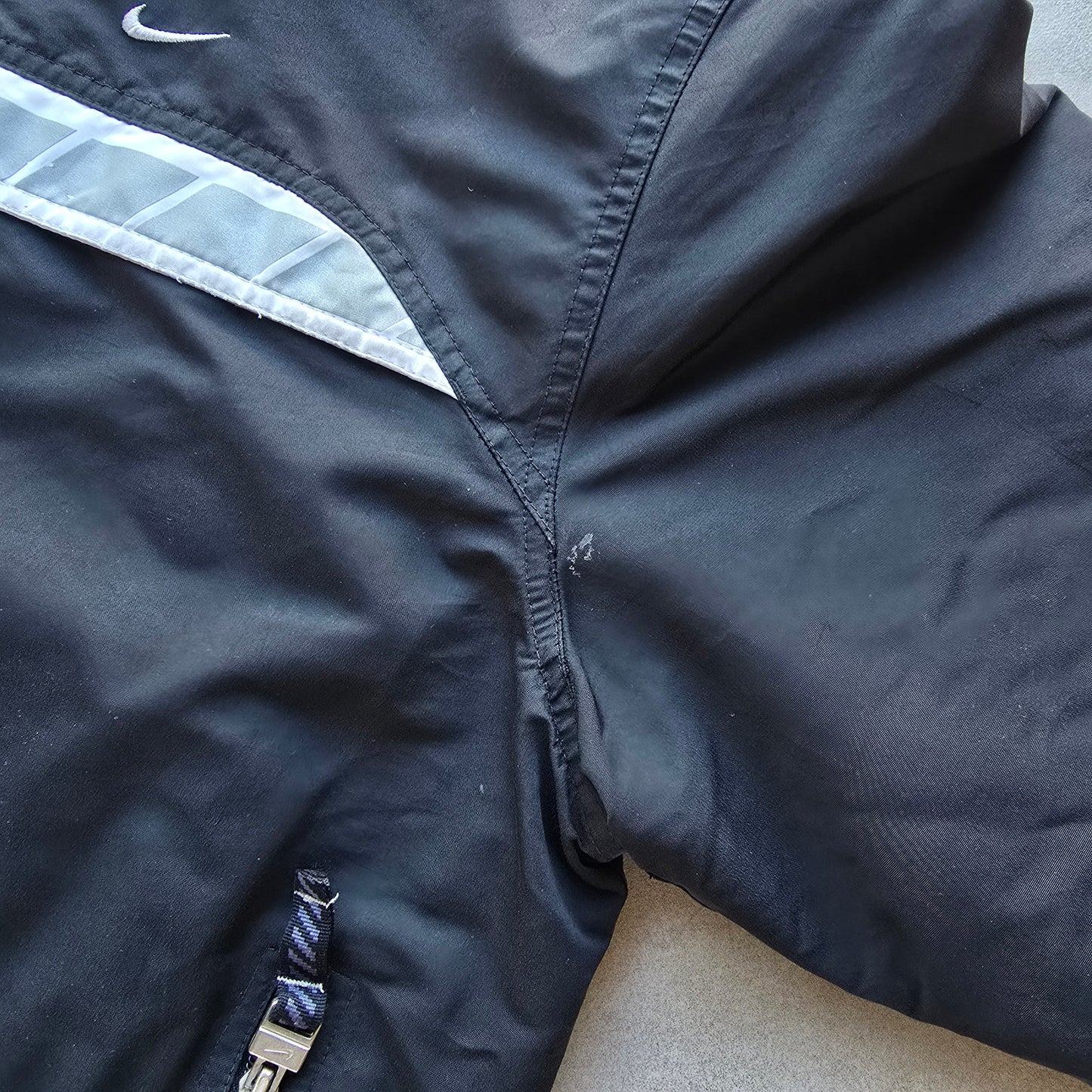 Vintage Nike Mini Swoosh Heavy Jacket - L