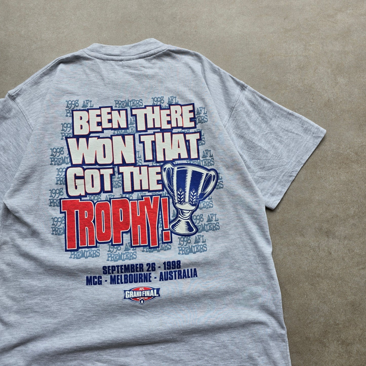 Vintage 1998 AFL Adelaide Crows Premiers Tee - M