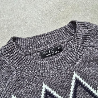 Vintage 2000's Knit Sweater - M
