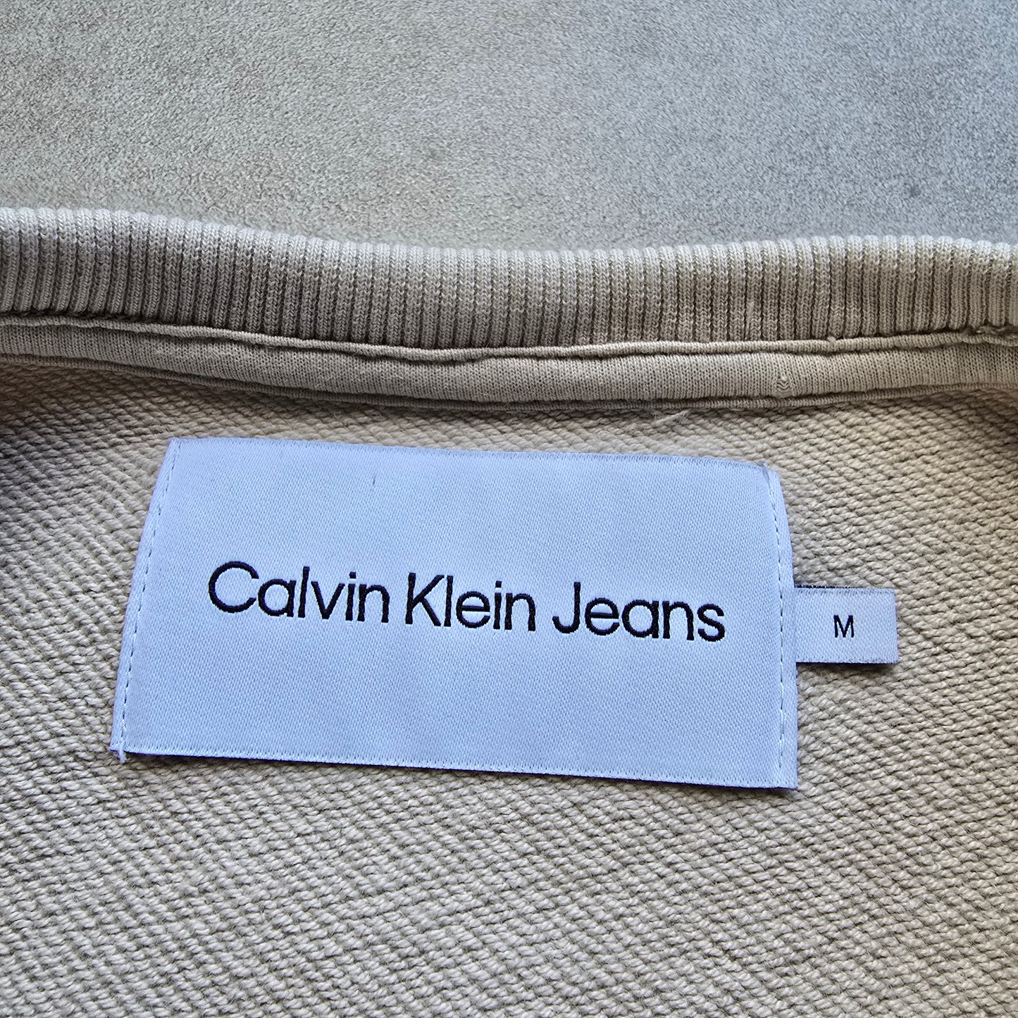 Calvin Klein Embroidered Logo Sweatshirt - M