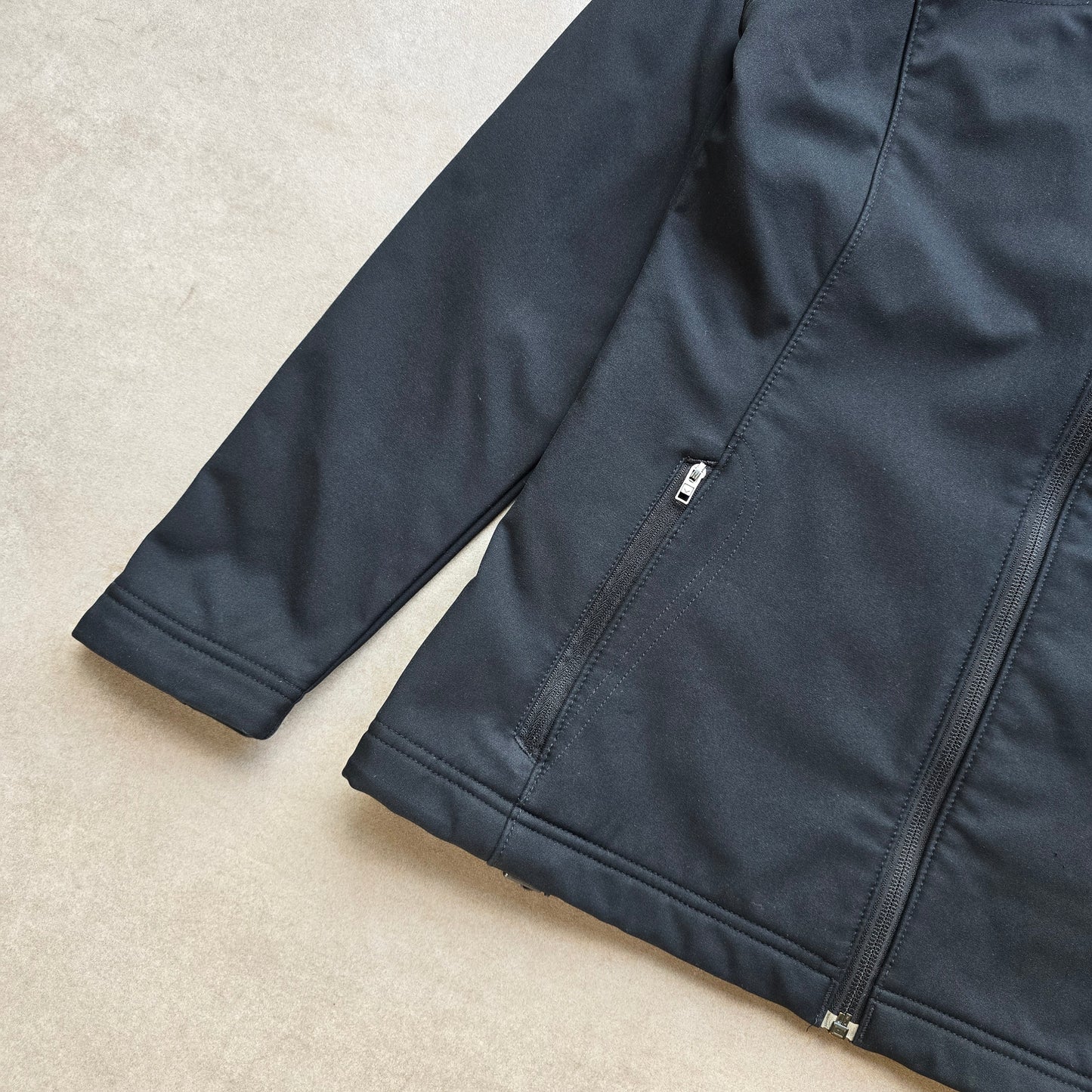 Columbia Omni-Shield Full Zip Jacket - WMNS M