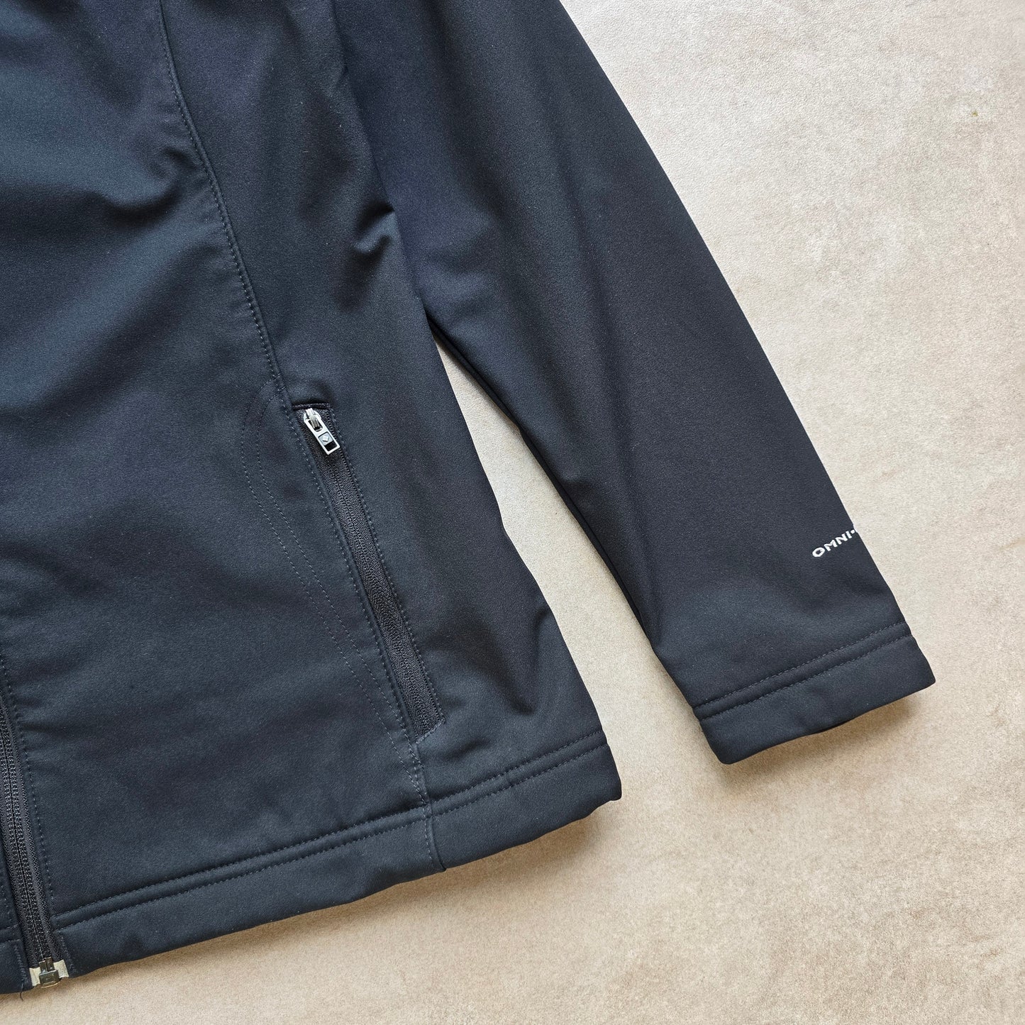Columbia Omni-Shield Full Zip Jacket - WMNS M