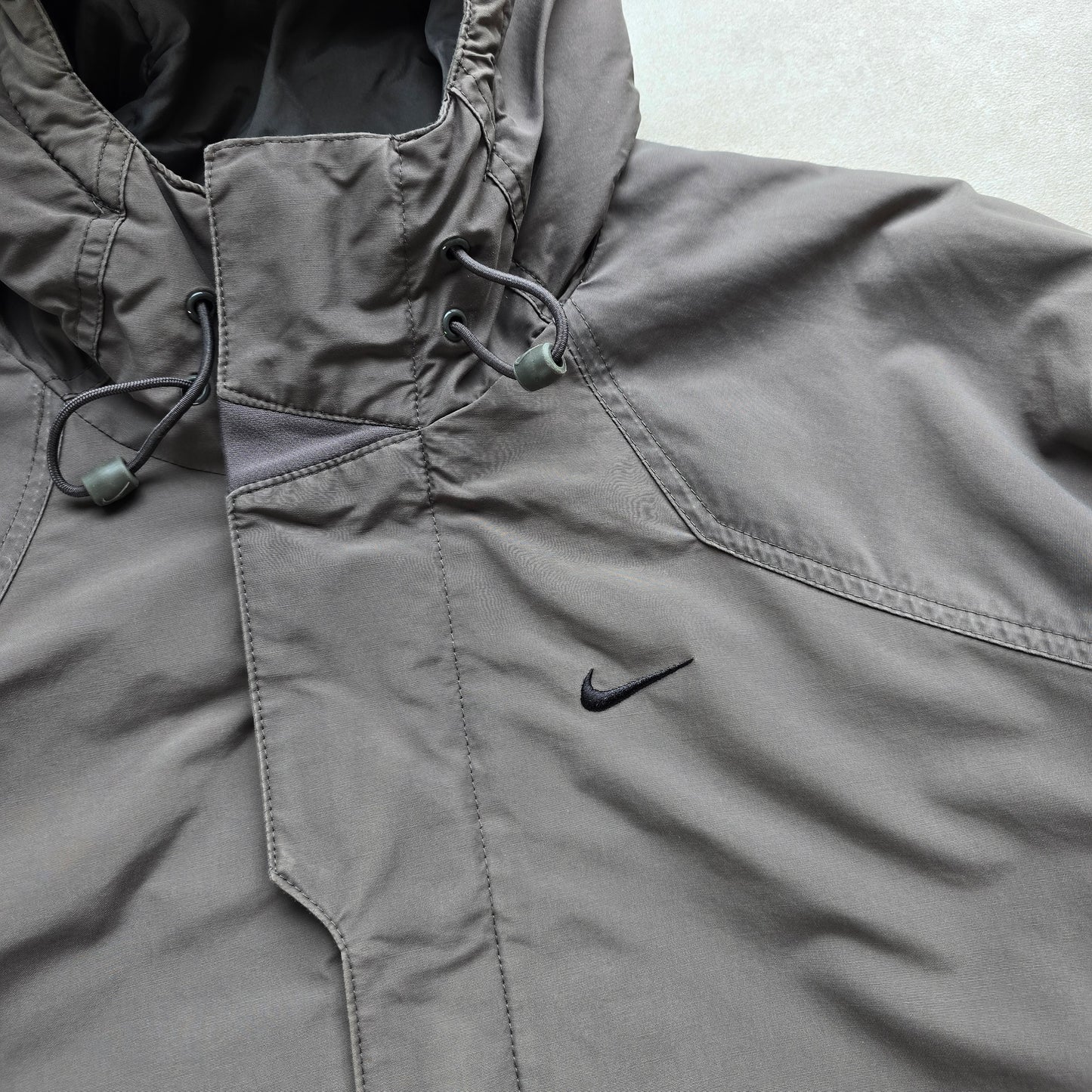 Vintage Nike Mini Swoosh Insulated Hooded Jacket - L
