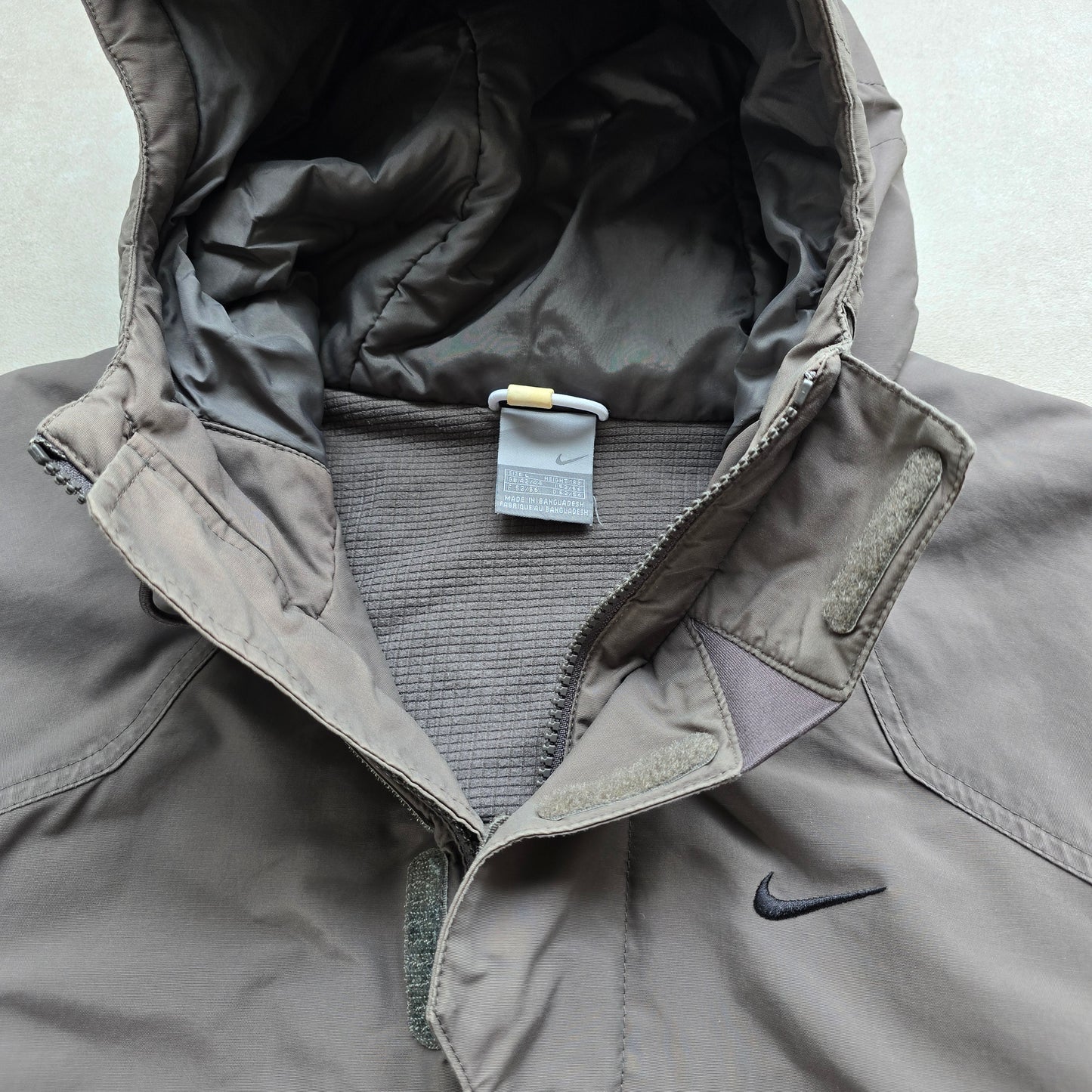 Vintage Nike Mini Swoosh Insulated Hooded Jacket - L