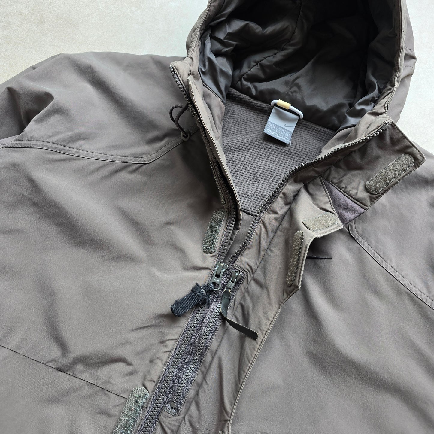 Vintage Nike Mini Swoosh Insulated Hooded Jacket - L