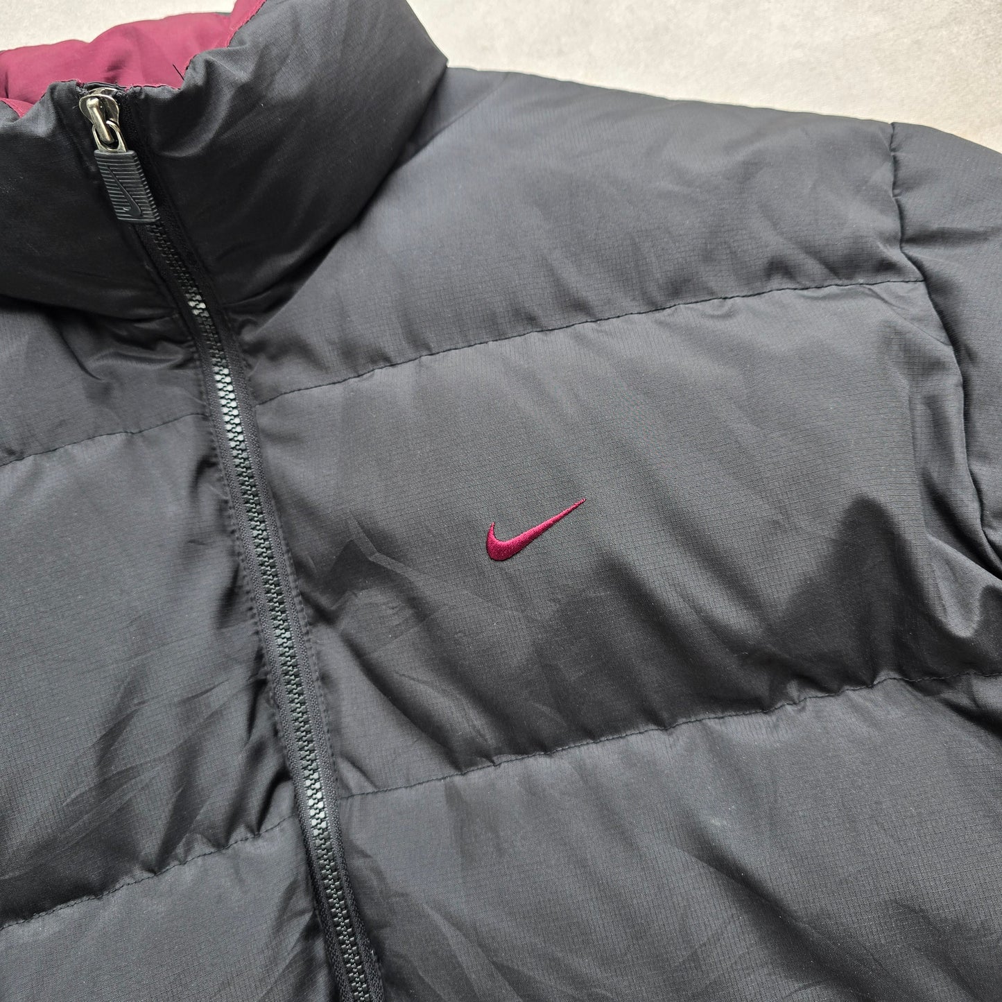 Vintage Nike Mini Swoosh Puffer Jacket - L