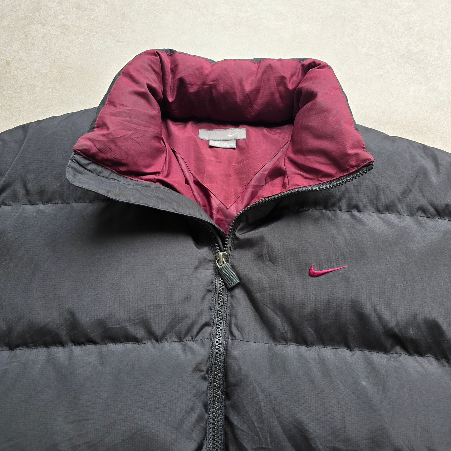 Vintage Nike Mini Swoosh Puffer Jacket - L