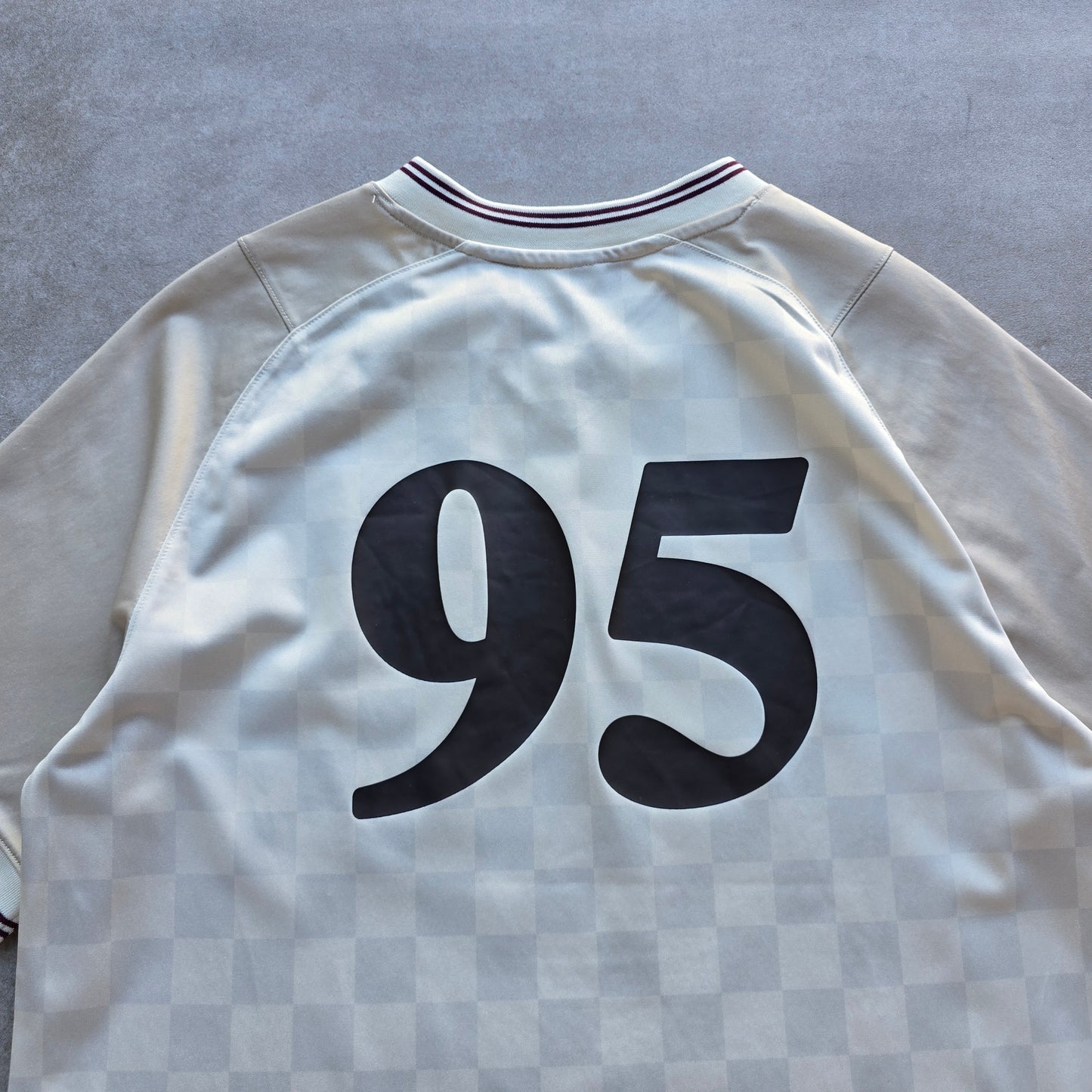 Reebok Jersey - M