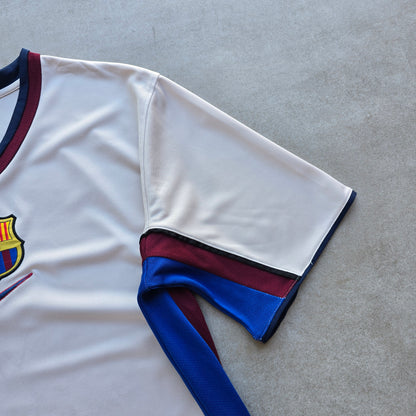Vintage 1999/01 Nike Barcelona FC Jersey - L/XL