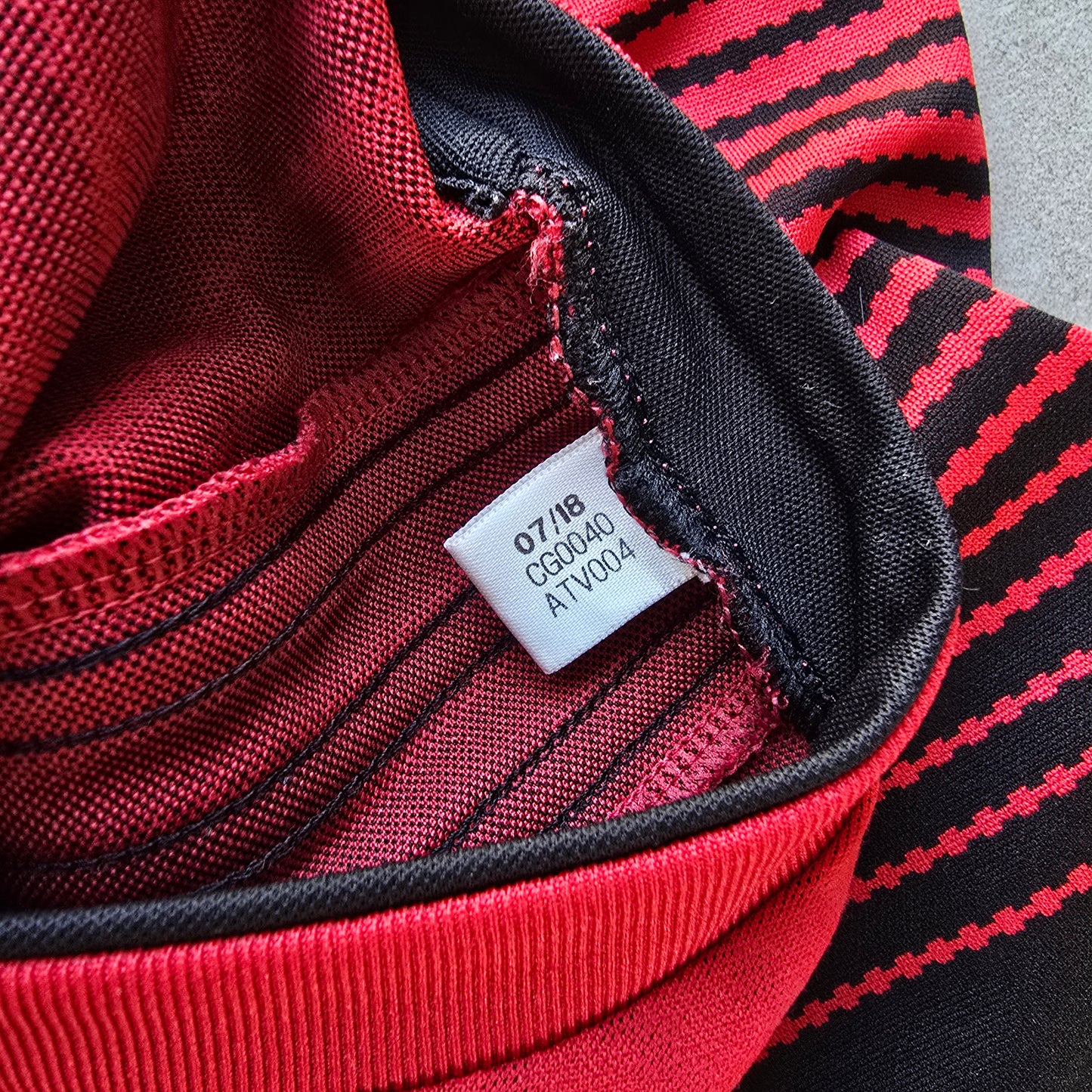 Adidas Manchester United 2018/19 Home Jersey - XL