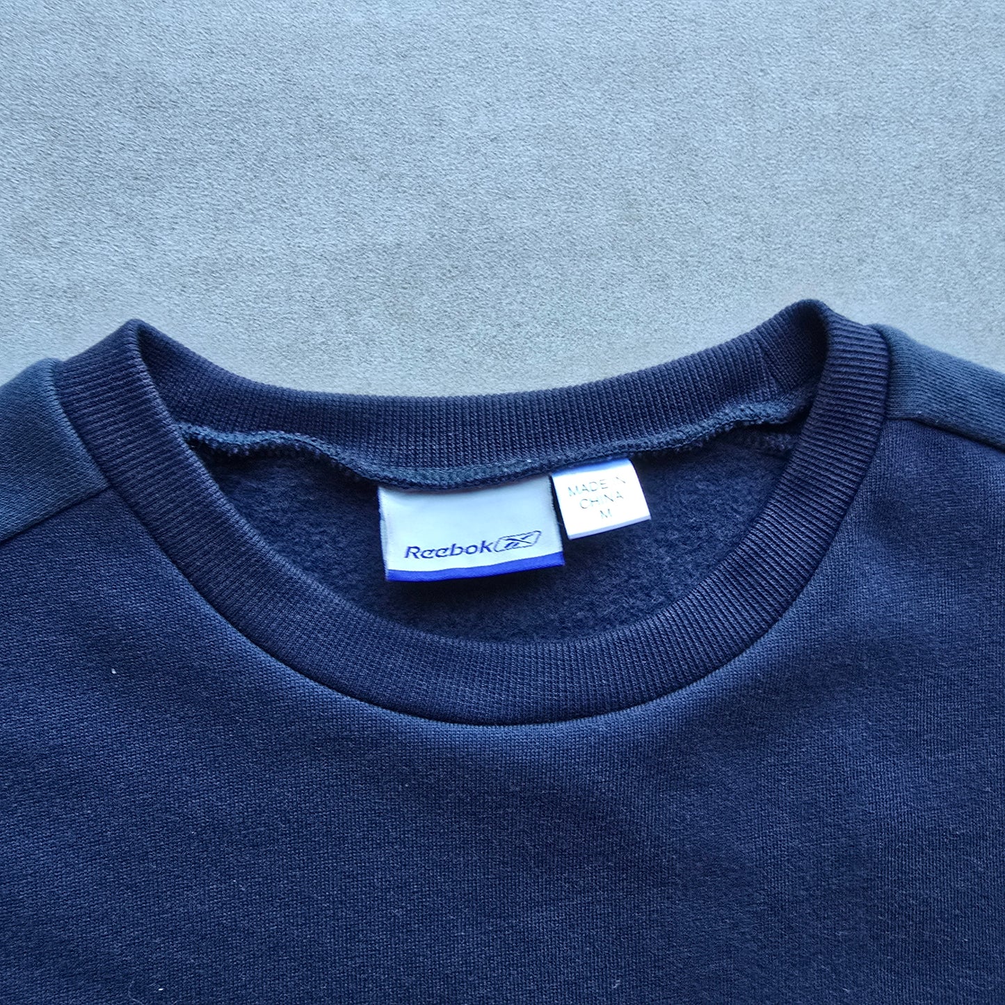 Vintage 2000's Reebok Sweatshirt - M
