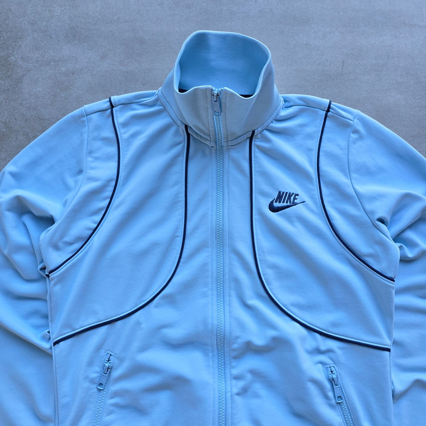 Vintage 2000's Nike Track Jacket - WMNS L