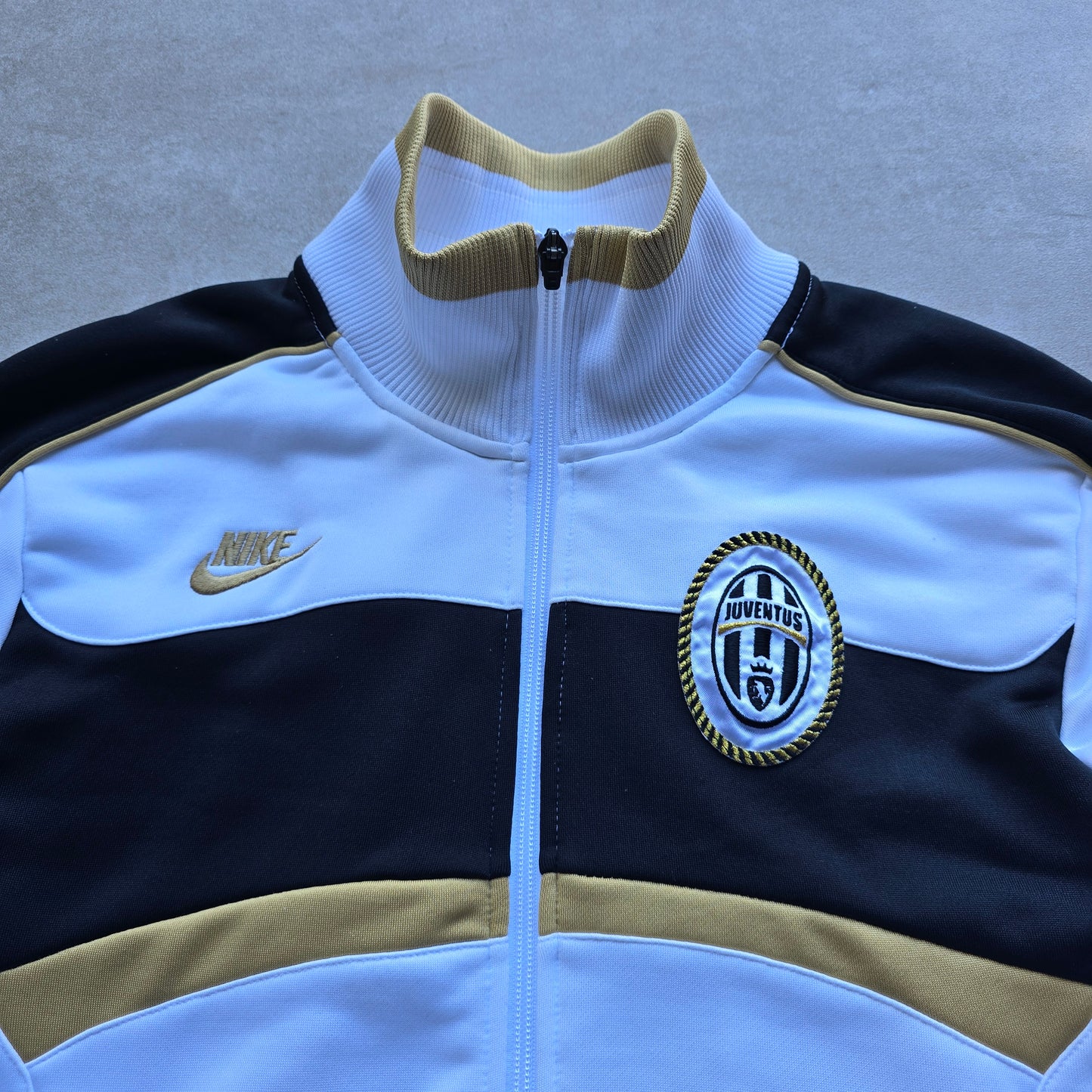 Vintage 2000's Nike Juventus FC Track Jacket - M